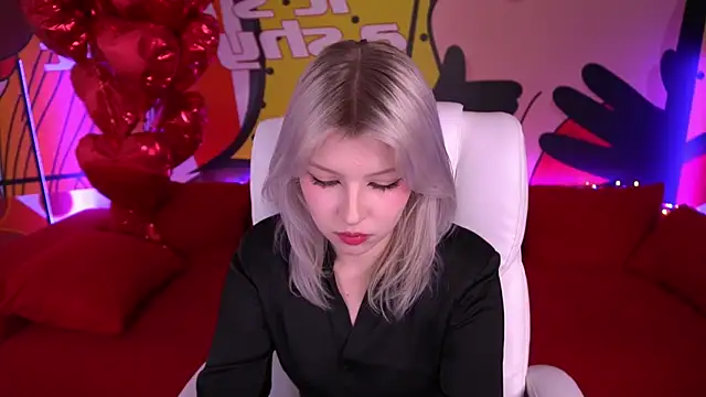 SelenaIris online show from 03-10-25, 05:18