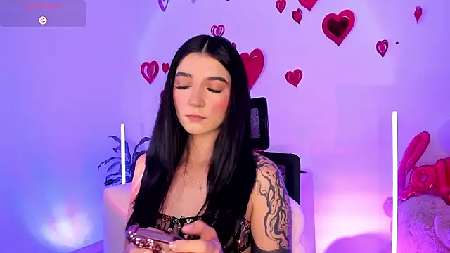 Snapshot of Hi_Soyfer chatting on 02-07-26, 11:19 Hi Soyfer online show from 02-07-26, 11:19