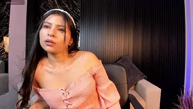 Catalina Santhana online show from 03-12-25, 07:17