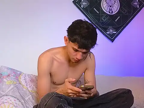 samevansx  online show from 01-12-26, 03:39