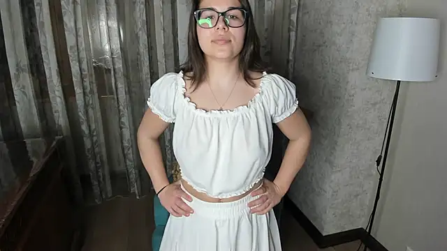 FloraBanford online show from 03-20-25, 07:04