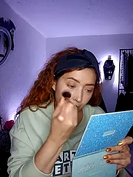 Luz delunaa online show from 03-12-25, 02:52