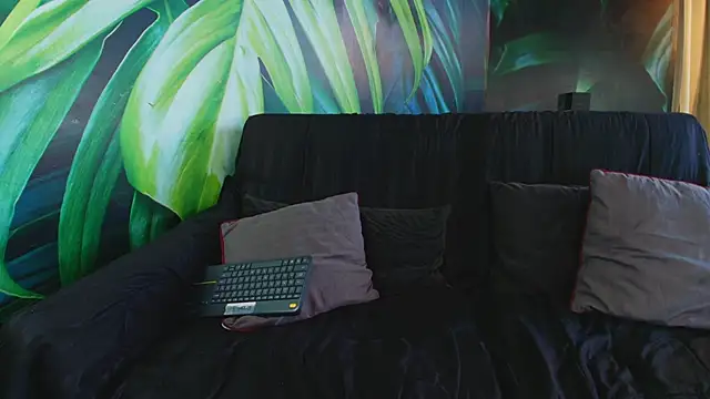 LukeCrews online show from 09-18-25, 07:27