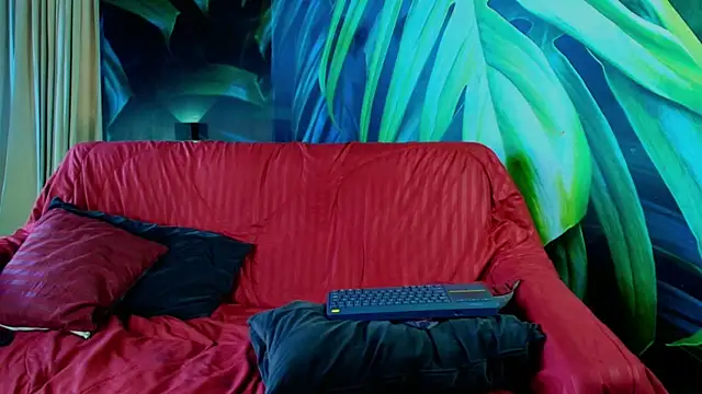 LukeCrews online show from 10-01-25, 07:31