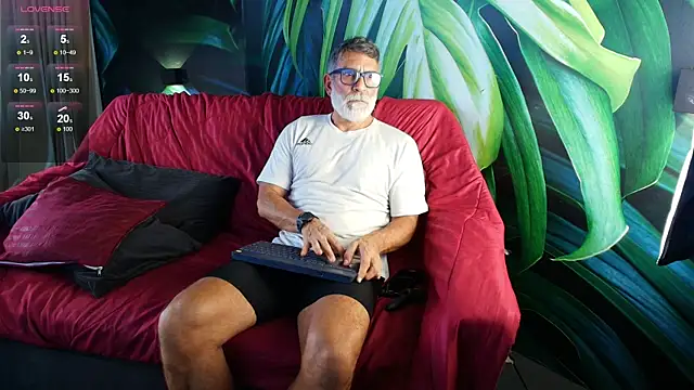 LukeCrews online show from 10-02-25, 07:10