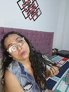 AlessandraLeroy online show from 01-15-26, 01:21