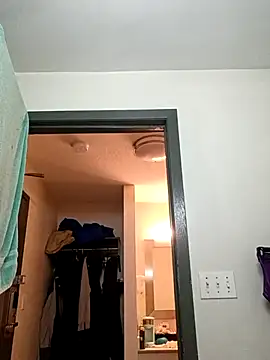 KITTYBOOBOOFUXX online show from 11-09-25, 05:06