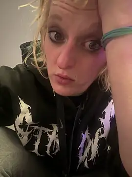 KITTYBOOBOOFUXX online show from 12-22-25, 09:06