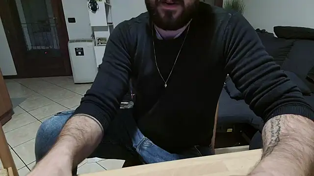 maialinofriuli online show from 10-01-25, 10:38