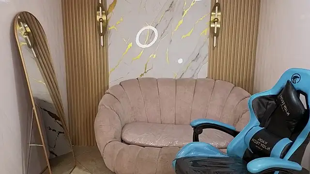 Snapshot of _wendy_b chatting on 11-12-25, 02:56 wendy b online show from 11-12-25, 02:56