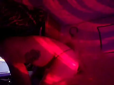 CREAMPlES online show from 12-21-25, 05:36