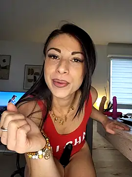 Snapshot of Moonlight-Temptation chatting on 10-24-25, 07:38 Moonlight-Temptation online show from 10-24-25, 07:38