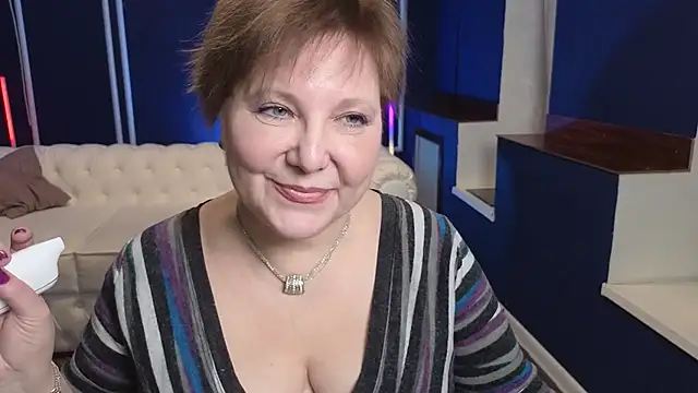 Snapshot of Kira_Kenet chatting on 03-10-25, 05:39 Kira Kenet online show from 03-10-25, 05:39