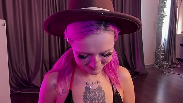 SunnyGlow online show from 10-24-25, 05:37