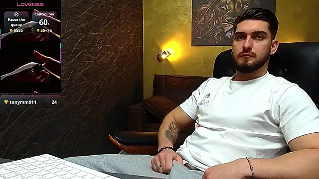 MatiasDean online show from 10-13-25, 05:07