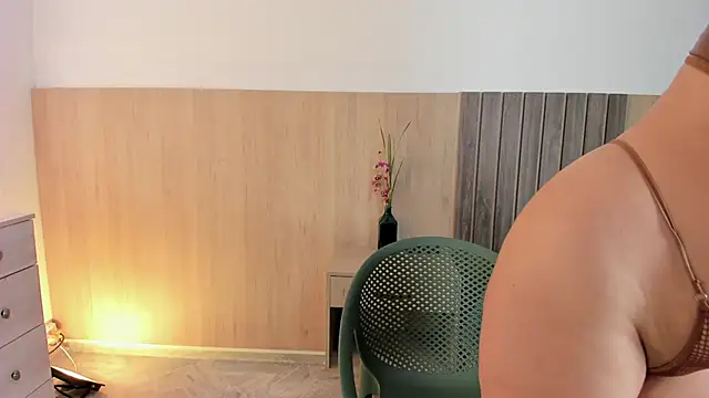 Snapshot of _SamantaGomez chatting on 11-14-25, 07:45 SamantaGomez online show from 11-14-25, 07:45