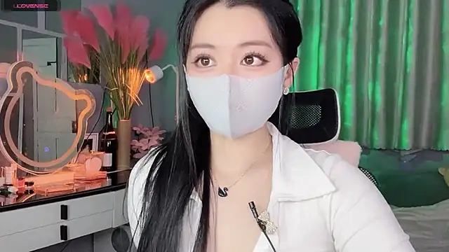 Snapshot of MI_KA22 chatting on 10-20-25, 06:58 MI KA22 online show from 10-20-25, 06:58