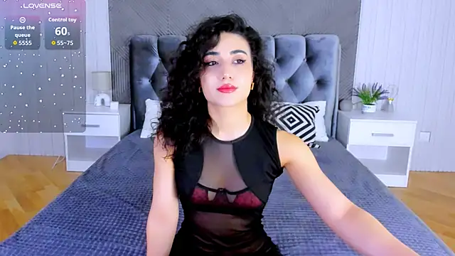 Maya Rogerss online show from 11-24-25, 02:28