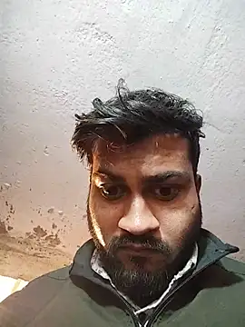 Snapshot of mpaale11 chatting on 11-24-25, 06:07 mpaale11 online show from 11-24-25, 06:07