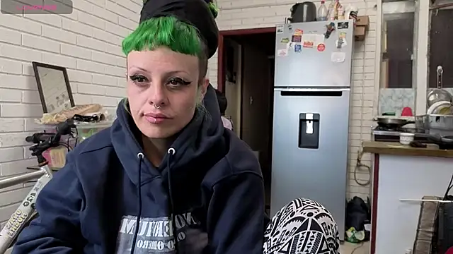 freyaa sorcerees online show from 10-17-25, 01:25