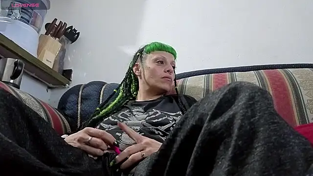 freyaa sorcerees online show from 10-19-25, 02:12