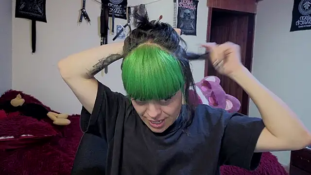 freyaa sorcerees online show from 12-02-25, 03:40