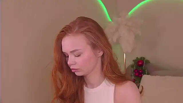 MiraBliss online show from 12-16-25, 03:17