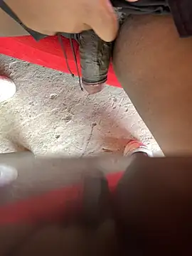 Snapshot of BigLick92 chatting on 04-12-26, 10:53 BigLick92 online show from 04-12-26, 10:53