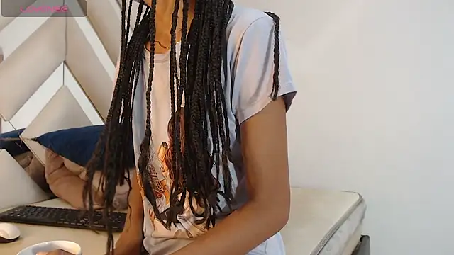 willow smitt online show from 02-11-26, 12:43