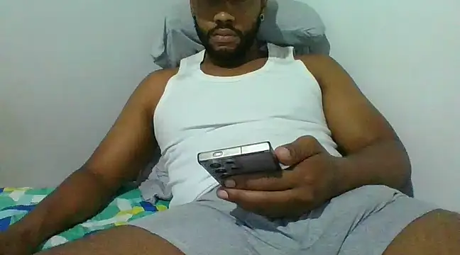 Snapshot of Nitsoyr chatting on 03-13-25, 04:27 Nitsoyr online show from 03-13-25, 04:27