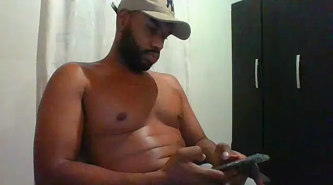 Snapshot of Nitsoyr chatting on 03-15-25, 04:57 Nitsoyr online show from 03-15-25, 04:57