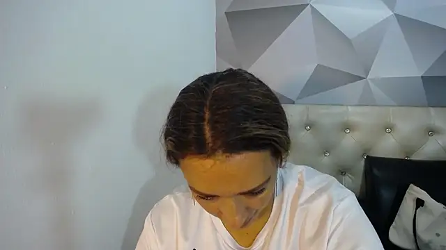 Snapshot of Milf-Prettyboobs chatting on 11-23-25, 10:59 Milf-Prettyboobs online show from 11-23-25, 10:59