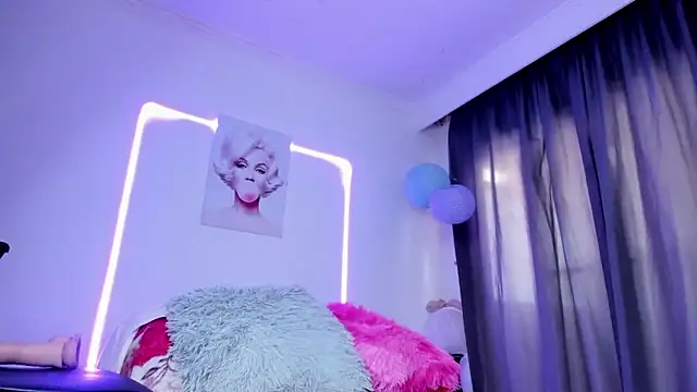 Snapshot of sweet_cinamon chatting on 02-14-26, 02:14 sweet cinamon online show from 02-14-26, 02:14