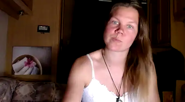 CallMeMaria online show from 12-26-24, 07:16