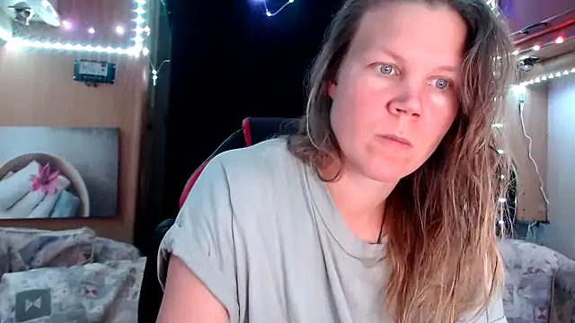 CallMeMaria online show from 01-28-25, 12:54