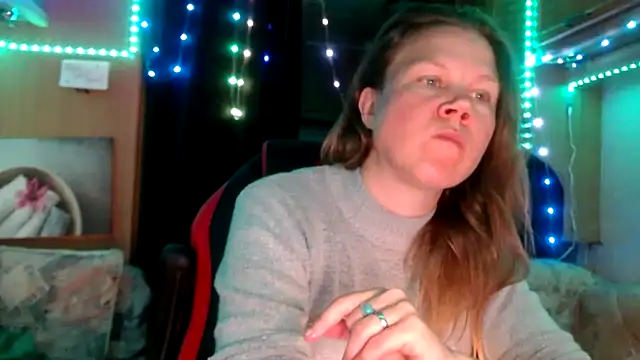 CallMeMaria online show from 02-08-25, 06:55