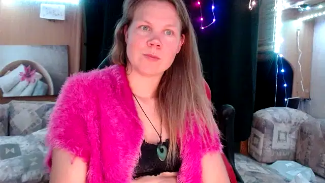 CallMeMaria online show from 02-12-25, 06:51