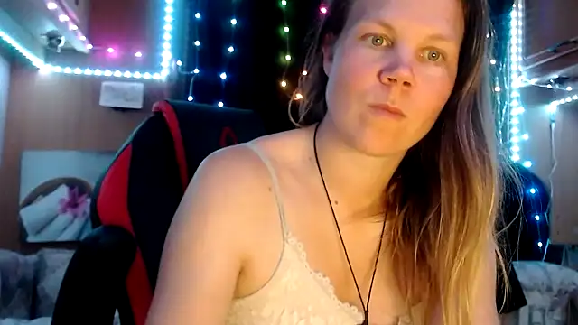 CallMeMaria online show from 02-14-25, 08:48