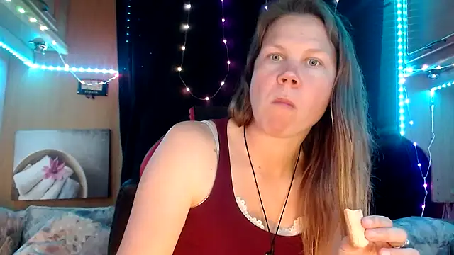 CallMeMaria online show from 02-26-25, 05:28