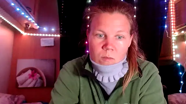 CallMeMaria online show from 03-07-25, 10:13