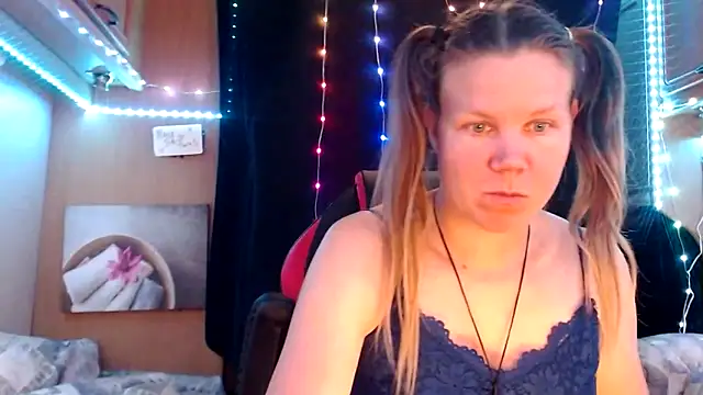 CallMeMaria online show from 03-07-25, 01:40