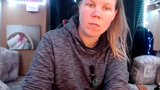 CallMeMaria online show from 03-14-25, 02:30