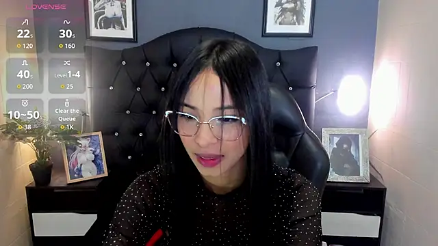 Snapshot of Lissandra_18 chatting on 11-04-25, 04:11 Lissandra 18 online show from 11-04-25, 04:11