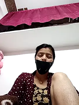 Snapshot of Daya_Chheda chatting on 02-19-26, 12:06 Daya Chheda online show from 02-19-26, 12:06