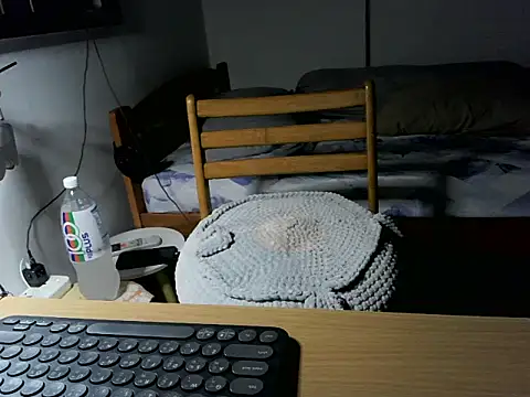 Snapshot of mak_mark92 chatting on 10-19-25, 05:57 mak mark92 online show from 10-19-25, 05:57