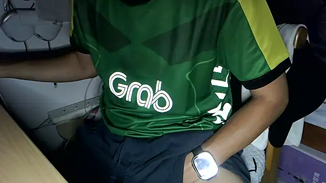 Snapshot of mak_mark92 chatting on 11-06-25, 03:02 mak mark92 online show from 11-06-25, 03:02