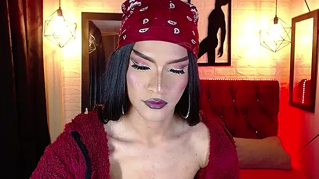 agatha rodriguez online show from 11-26-25, 02:18