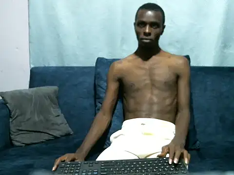 Snapshot of Kwekweshi chatting on 03-15-25, 12:25 Kwekweshi online show from 03-15-25, 12:25