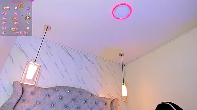 Snapshot of adara_evanss chatting on 09-19-25, 08:31 adara evanss online show from 09-19-25, 08:31