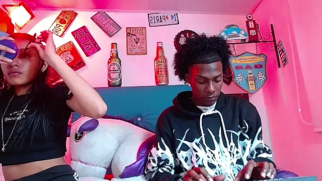 lili roussi online show from 09-30-25, 02:38